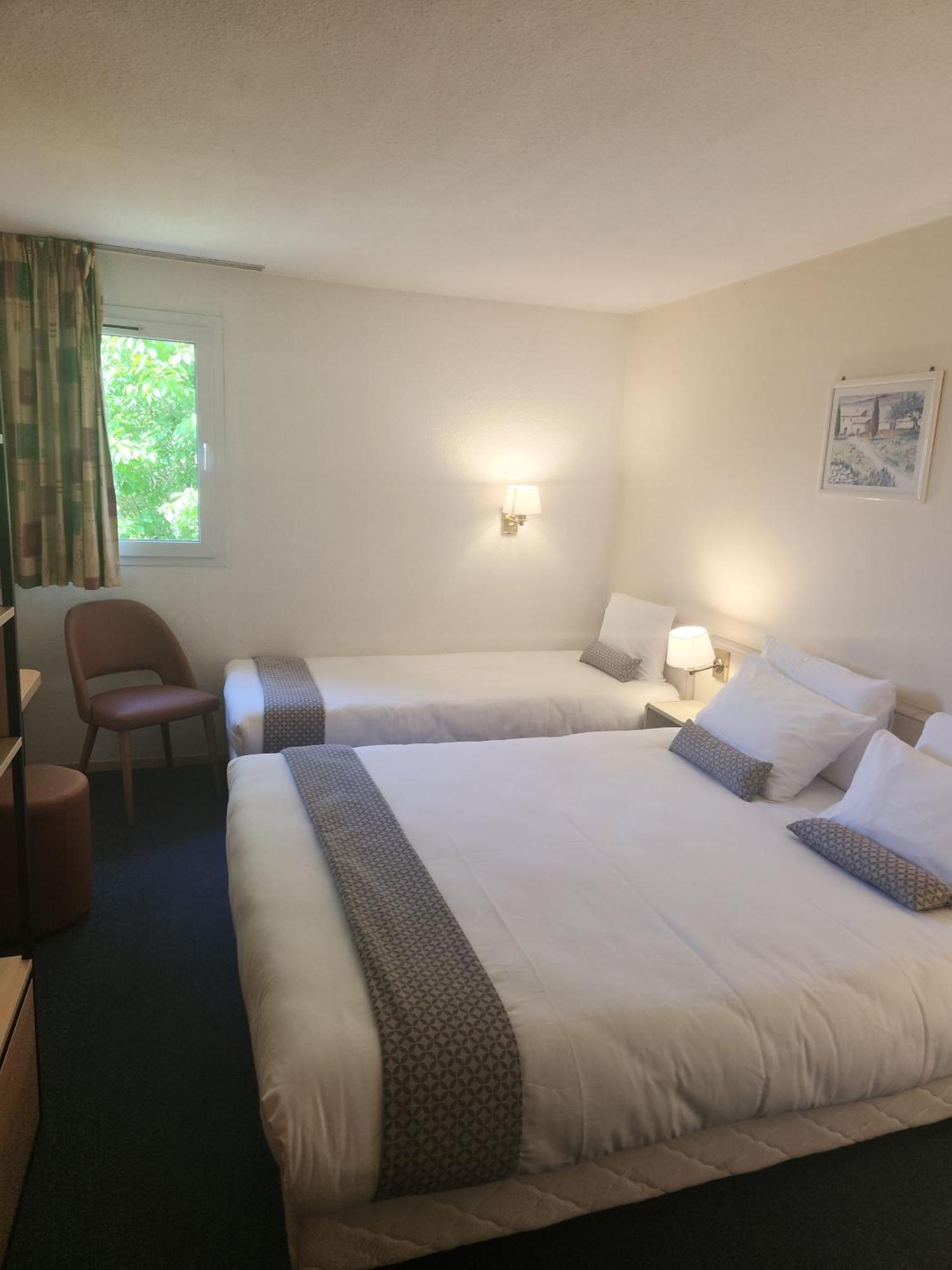 Hotel Nell Saint-Marcel  Exteriör bild